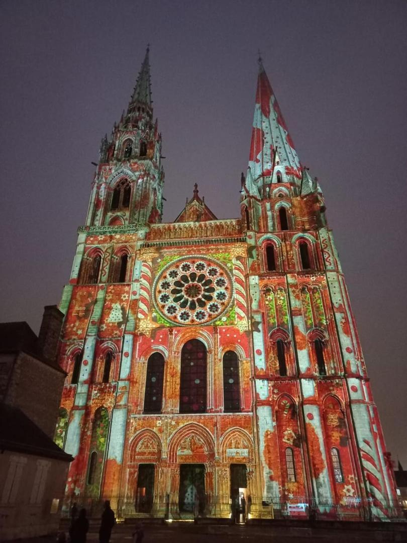 Appartamento Le Gite De La Cathedrale Chartres Esterno foto