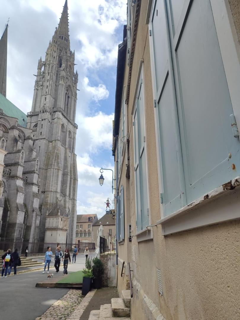 Appartamento Le Gite De La Cathedrale Chartres Esterno foto